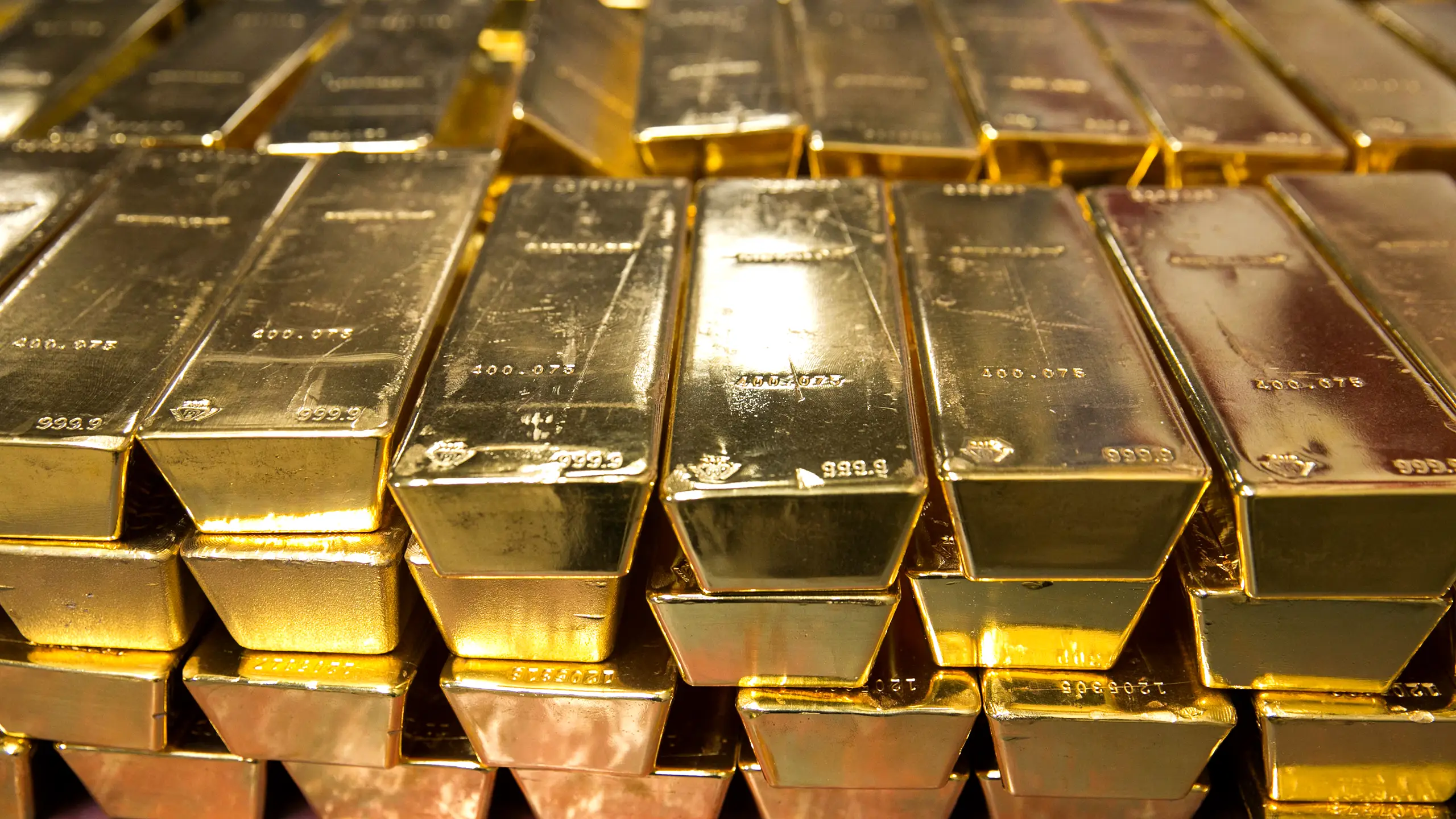 Buy Physical Gold — from 400 oz (12.44 kg) LBMA Good Delivery Bars