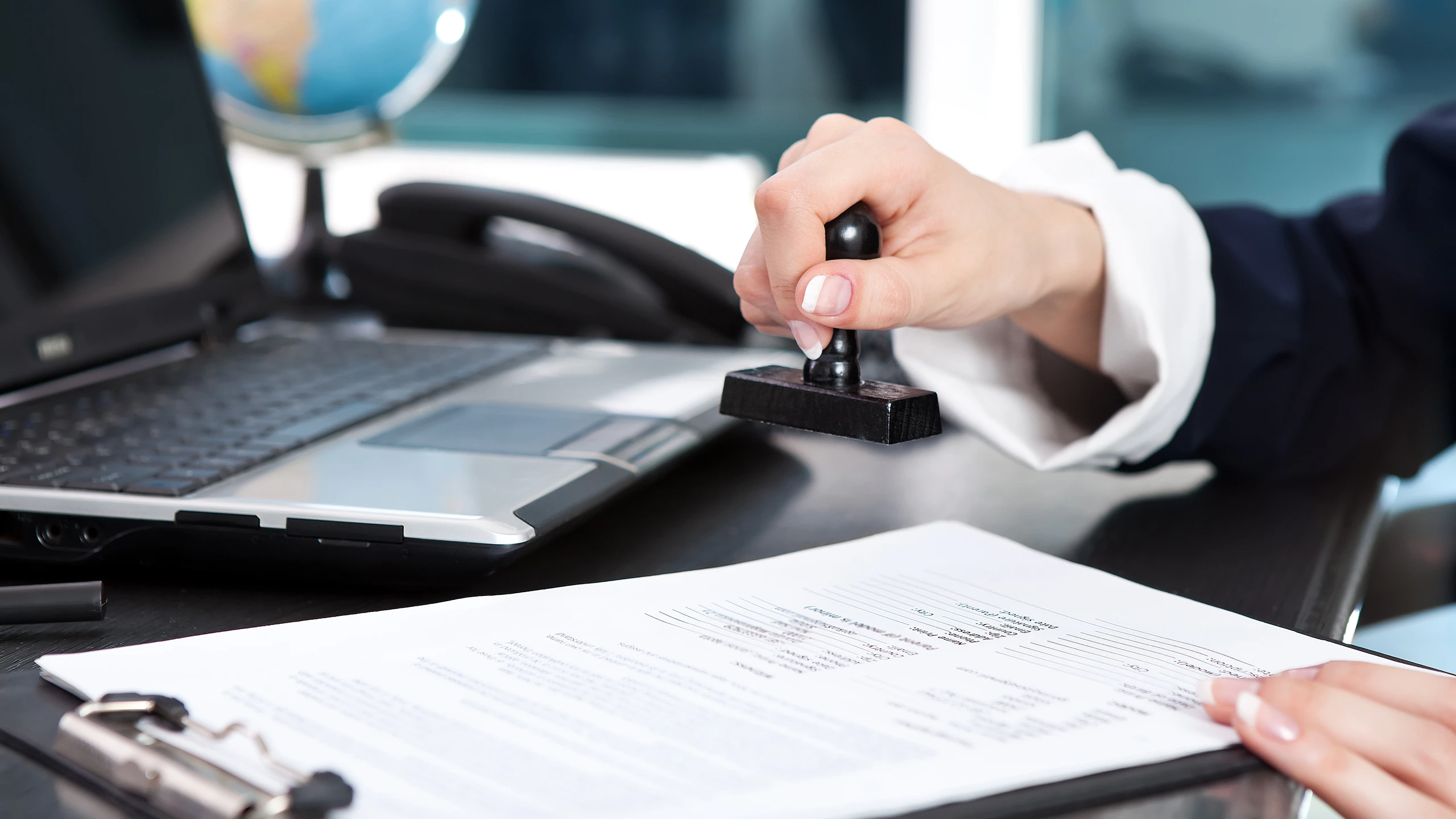 Licenses & Certifications in Gold Custody