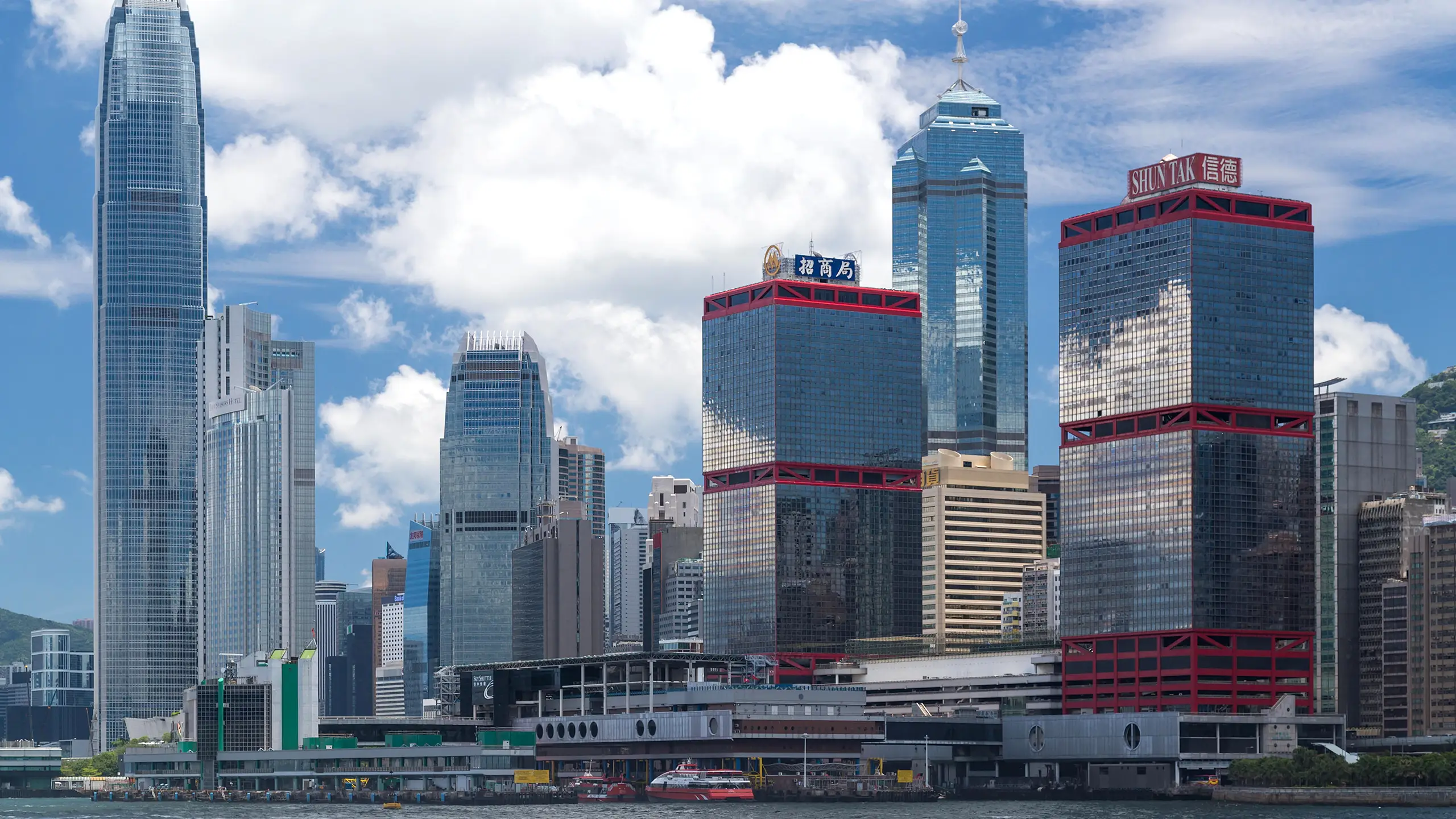 Buy Gold Offline in Hong Kong — Secure Bullion Purchase